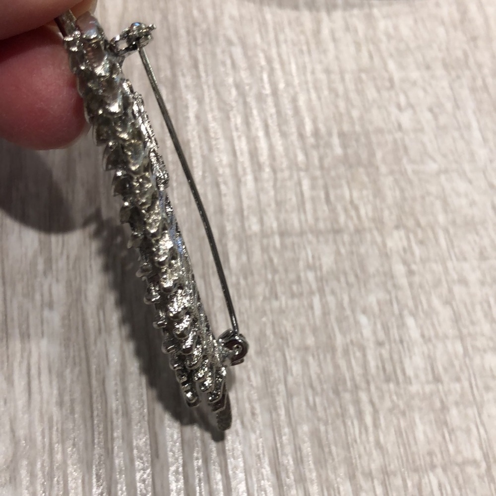 Silver Leaf Brooch. Stamped S.H.P. - Picture 9 of 13